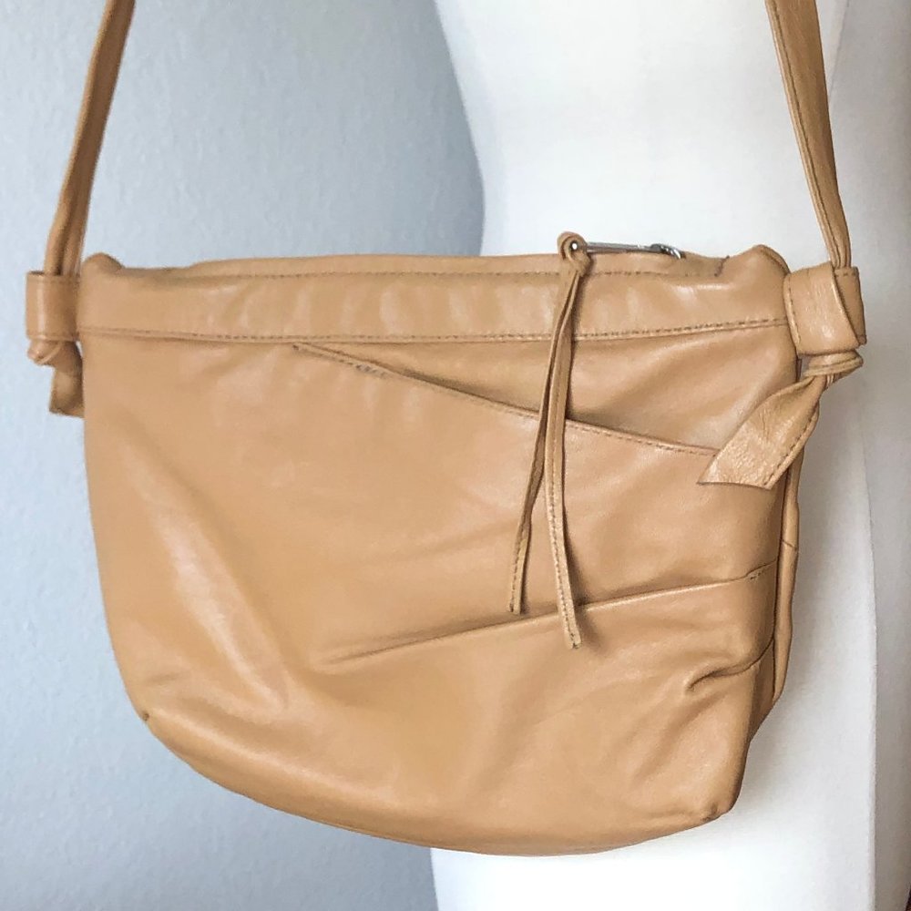 ERIN TEMPLETON TGIF Shoulder / Crossbody Bag in Soft Tan Recycled Leather